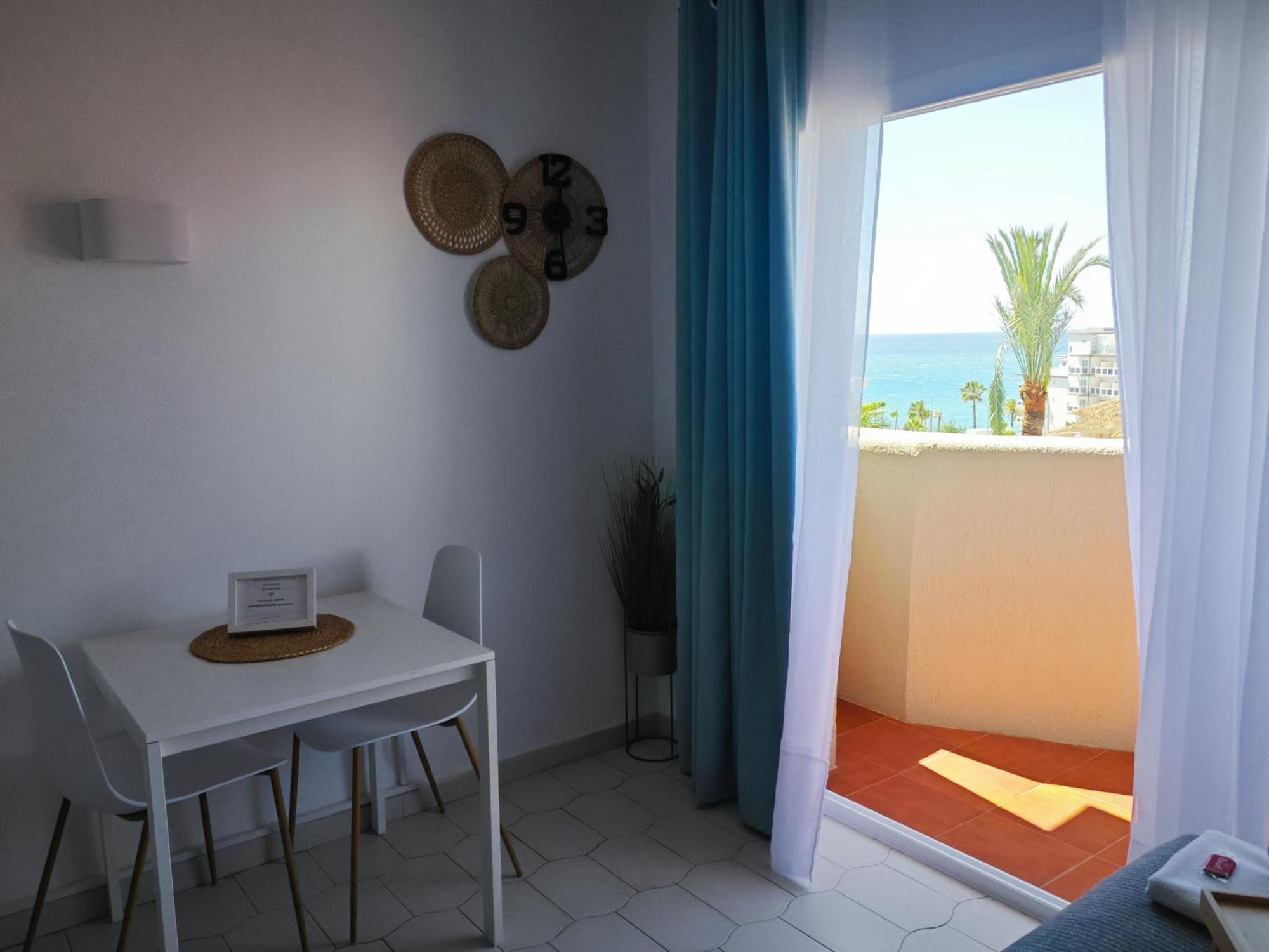 Benalbeach Casa Kito Costa 1ª Linea De Playa Benalmádena Zewnętrze zdjęcie